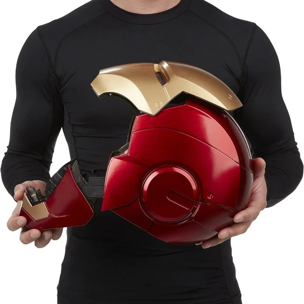 Marvel Legends Series Iron Man Electronic Helmet - Picture 7 of 14